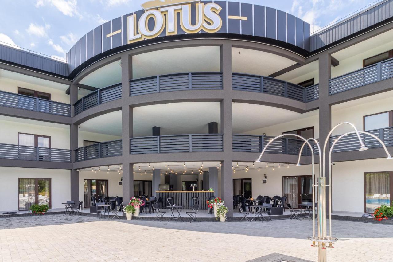 Lotus & Spa Solotvyno Exterior foto